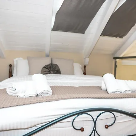Zafeiropoulos Holiday home *