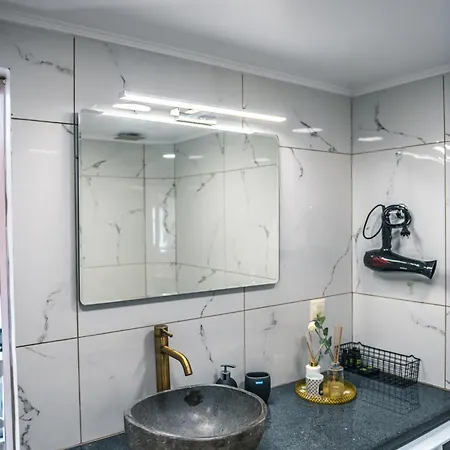 Holiday home Zafeiropoulos *