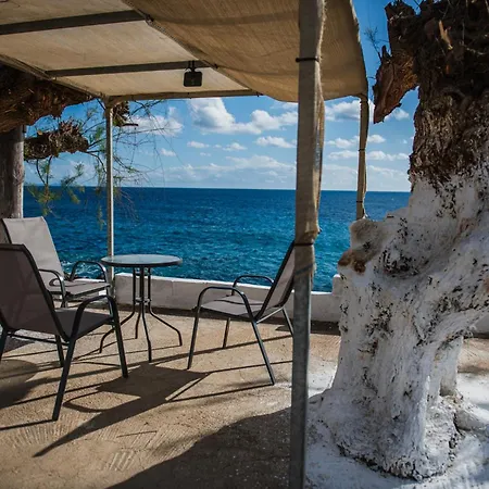Holiday home Zafeiropoulos