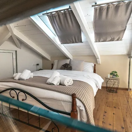 Holiday home Zafeiropoulos *