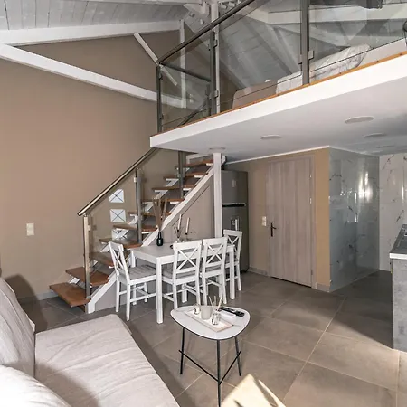 Hébergement de vacances Zafeiropoulos Marathopoli