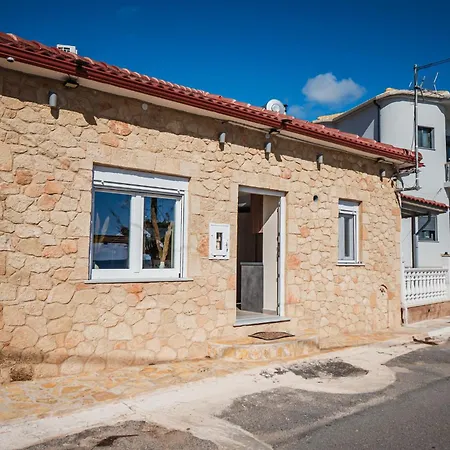 Holiday home Zafeiropoulos Marathopoli