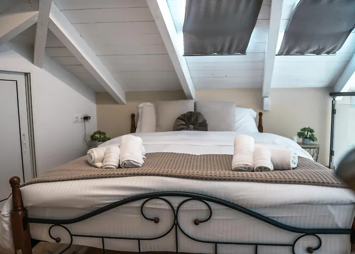 Zafeiropoulos * Marathopoli